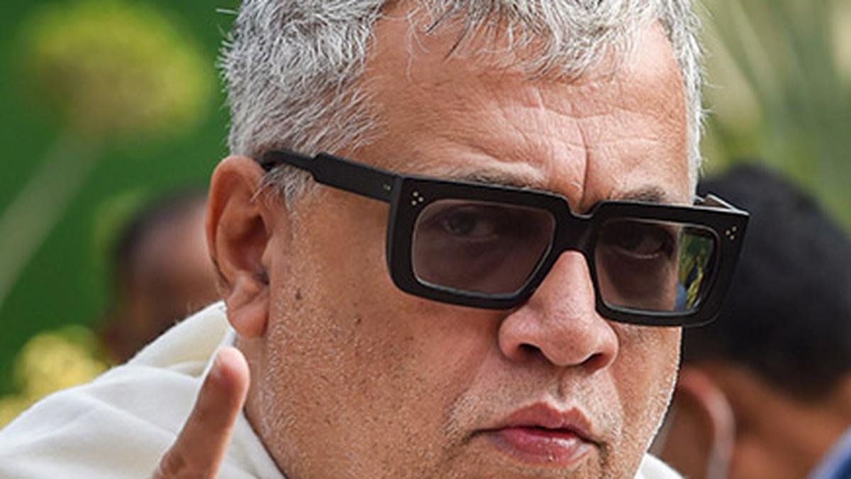 टीएमसी ने मणिपुर हिंसा पर चर्चा के लिए संसदीय स्थायी समिति की बैठक बुलाई