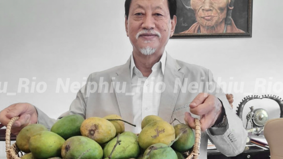 नागालैंड के मुख्यमंत्री को बांग्लादेश की प्रधानमंत्री से मिला आम का तोहफा
