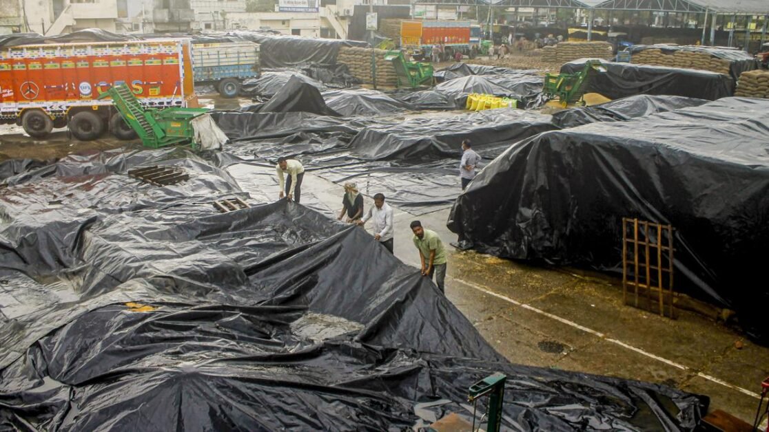 फोन पर एसएमएस के बाद टीवी, रेडियो पर खराब मौसम की चेतावनी जल्द