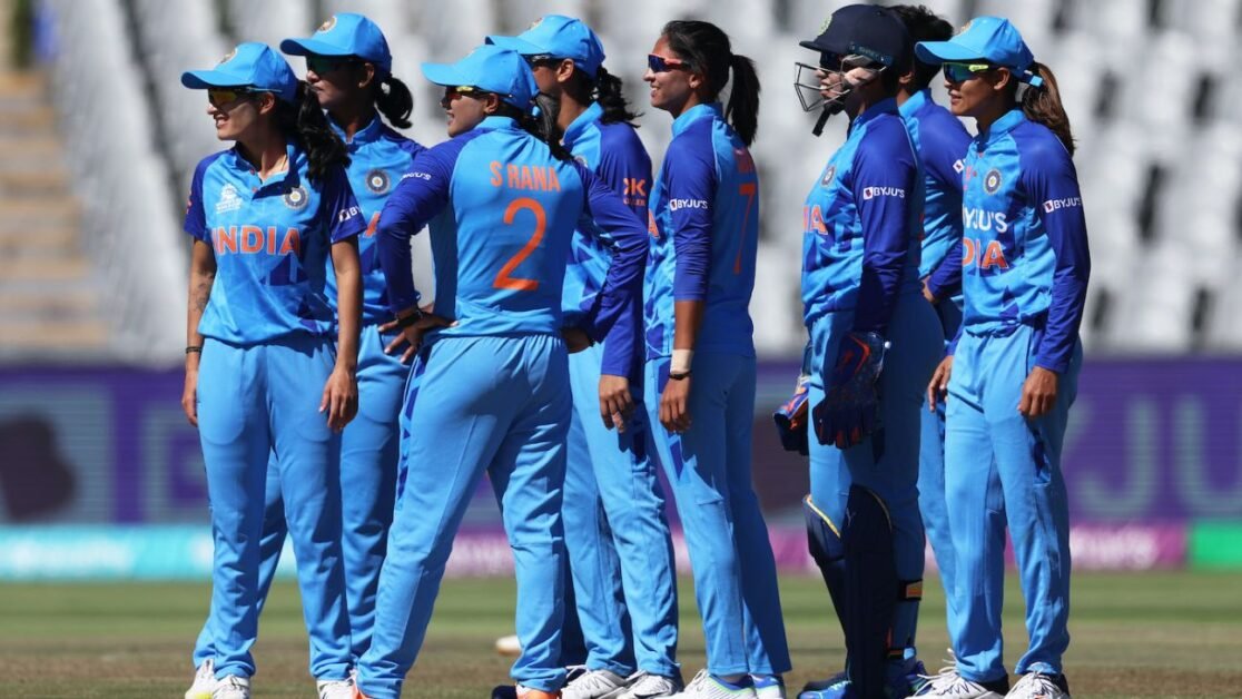 बीसीसीआई ने भारतीय महिला टीम के अगले मुख्य कोच की तलाश शुरू की