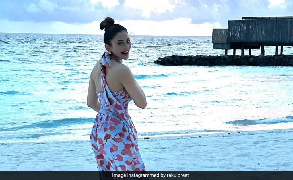 मालदीव में बस रकुल प्रीत सिंह के 'जादुई पल'।  तस्वीरें देखें