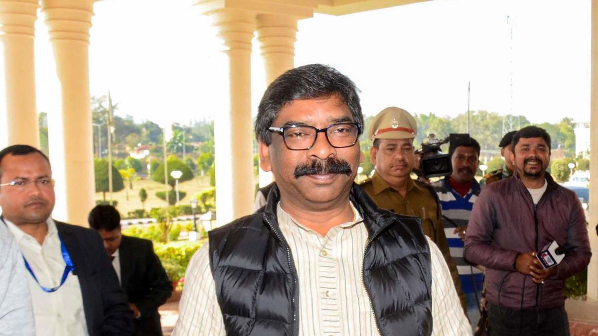 ईडी ने मनी लॉन्ड्रिंग मामले में झारखंड के सीएम सोरेन को सातवीं बार समन भेजा है
