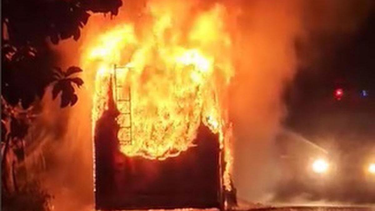 एमपी में बस-डंपर टक्कर: मरने वालों की संख्या 13 हुई