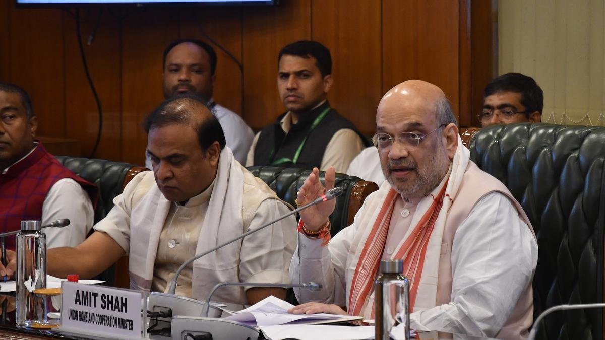 केंद्र, असम सरकार ने उल्फा के वार्ता समर्थक गुट के साथ शांति समझौते पर हस्ताक्षर किए