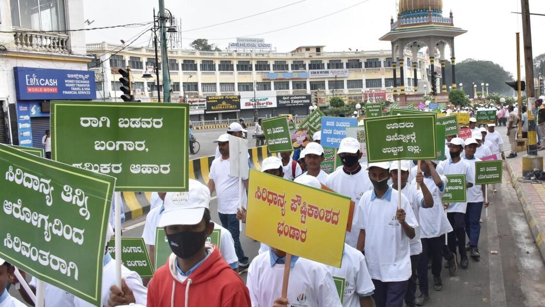 बाजरे के प्रति जागरूकता के लिए रैली निकाली गई