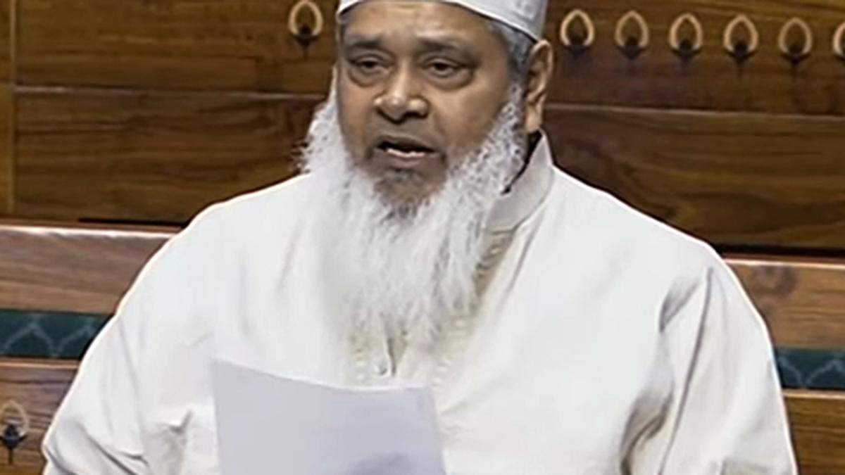 लोग राहुल गांधी को चलते हुए देखेंगे लेकिन कांग्रेस को वोट नहीं देंगे: बदरुद्दीन अजमल