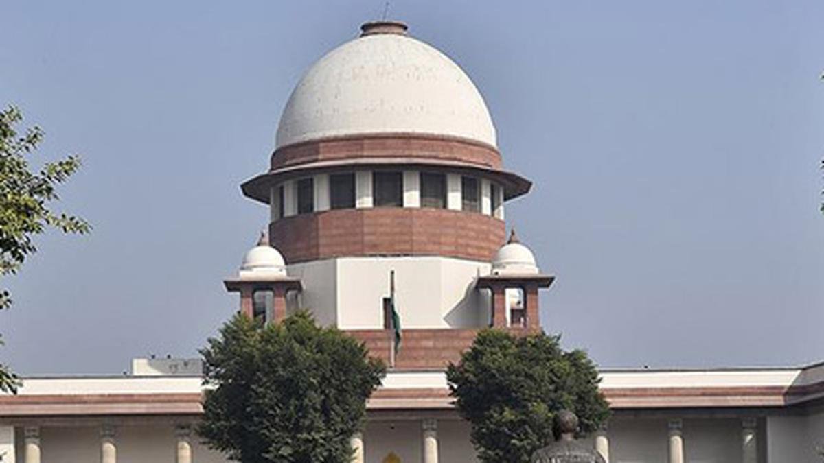 सेवानिवृत्त के रूप में एससी की अनुवाद परियोजनाएं 2023 में आगे बढ़ीं।  एचसी न्यायाधीश, कानून क्लर्क एआई की मदद करते हैं