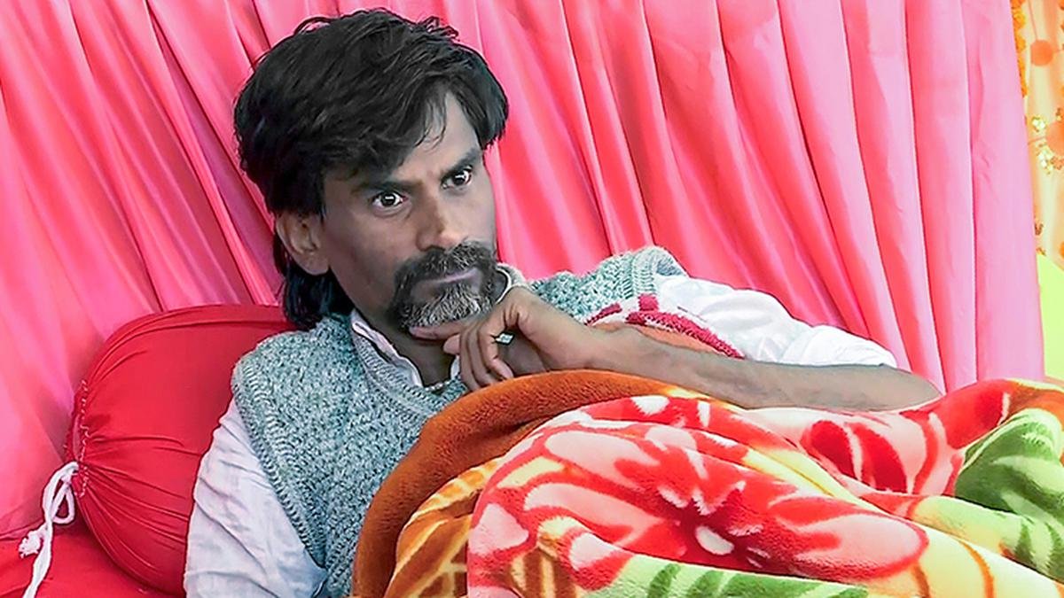 मराठा कोटा मुद्दा |  कानून-व्यवस्था की स्थिति को देखते हुए जालना की अंबाद तहसील में कर्फ्यू लगा दिया गया है