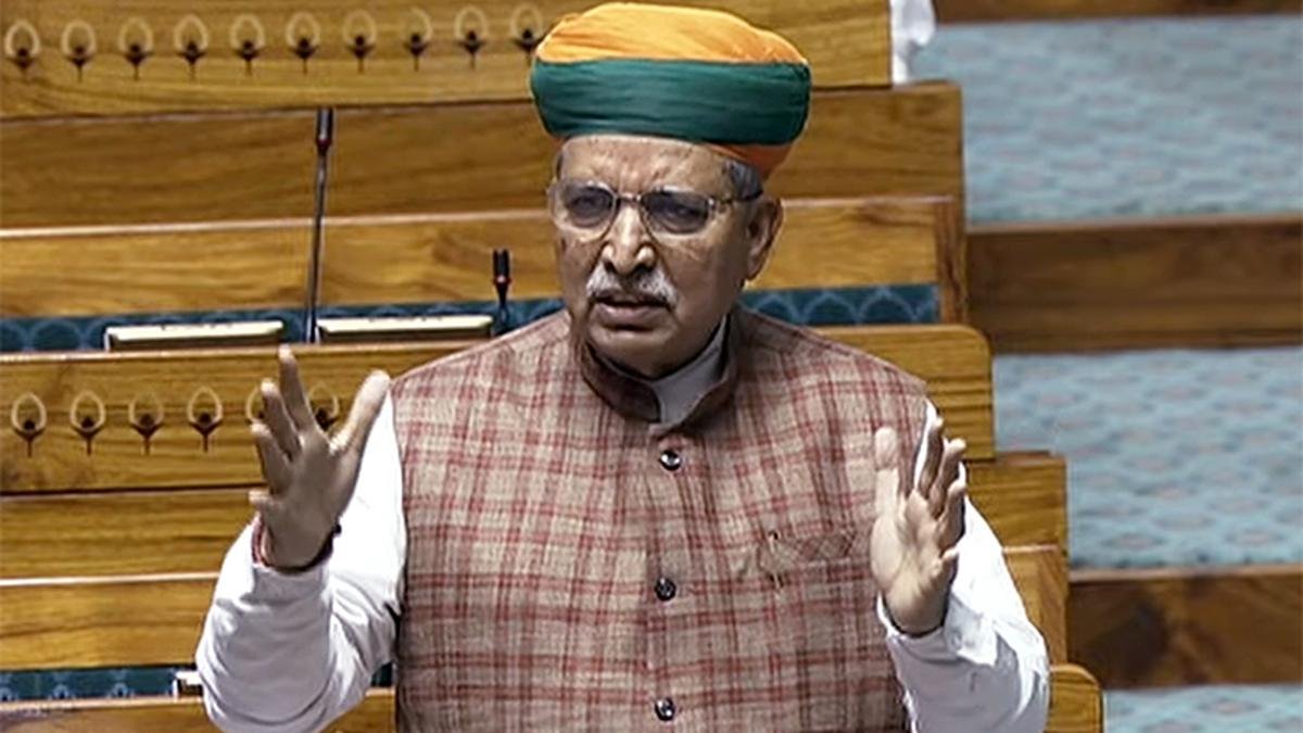 सुप्रीम कोर्ट ने कहा है कि इस स्तर पर क्षेत्रीय बेंचों की कोई जरूरत नहीं है: केंद्र