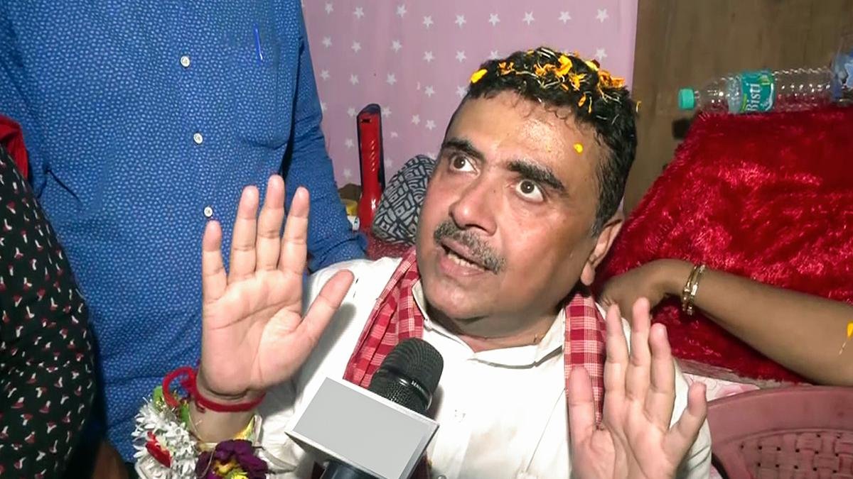 सुवेंदु का दावा, शाजहां शेख पुलिस की 'सुरक्षित हिरासत' में, टीएमसी ने आरोप खारिज किया