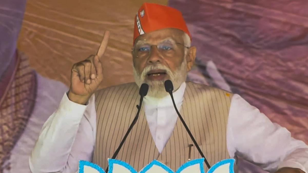 टीएमसी का मतलब है 'तू, मैं और भ्रष्टाचार': पीएम मोदी ने बंगाल बीजेपी के लिए सभी 42 लोकसभा सीटें जीतने का लक्ष्य रखा