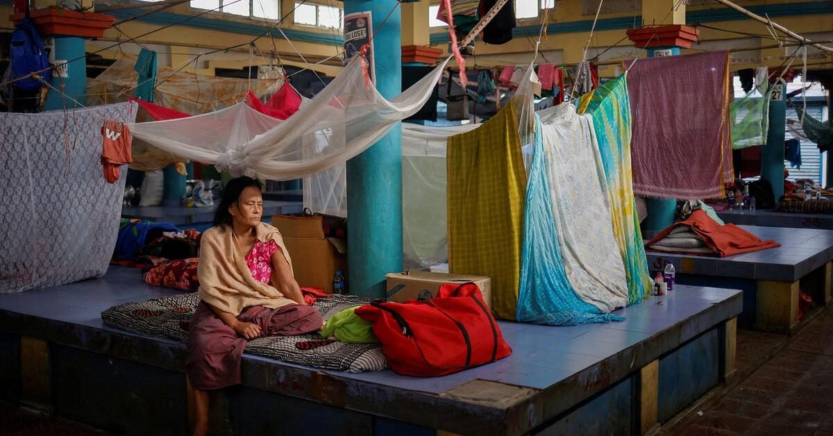ईसीआई ने मणिपुर के हिंसा-विस्थापित व्यक्तियों को राहत शिविरों में मतदान करने की अनुमति दी
