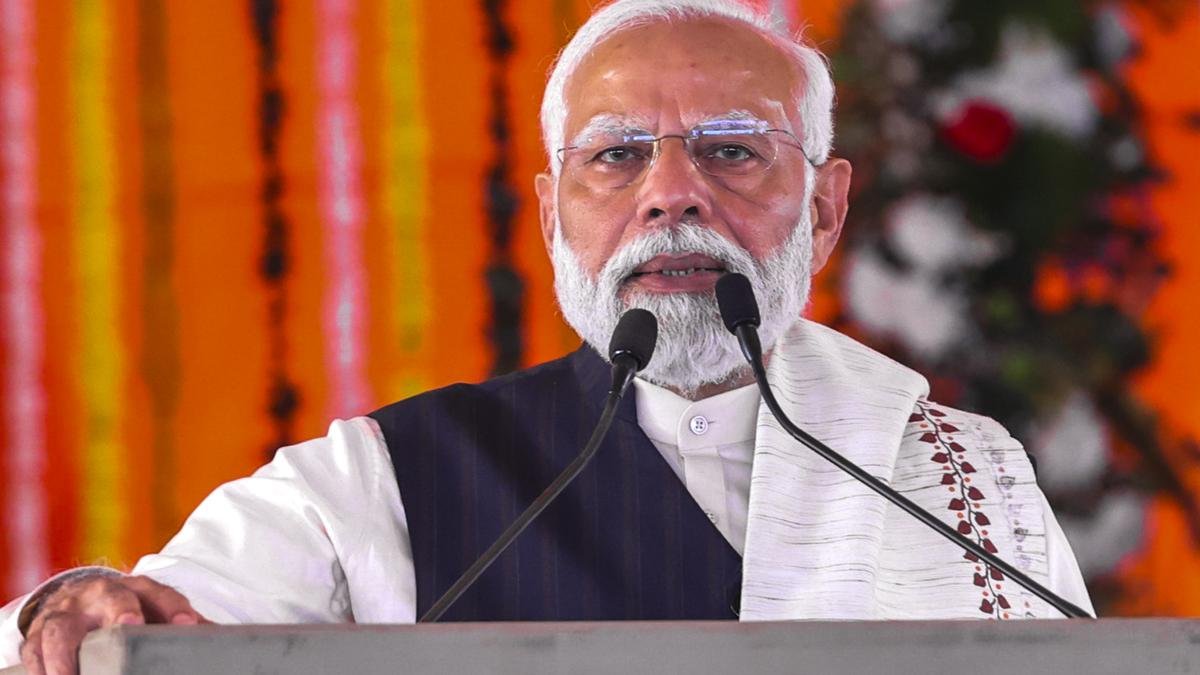 प्रधानमंत्री नरेंद्र मोदी ने कहा, जेएमएम का मतलब है 'जाम कर के खाओ'
