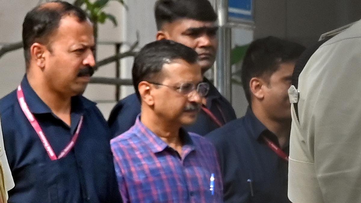दिल्ली एक्साइज पॉलिसी मामले में अरविंद केजरीवाल को 15 अप्रैल तक न्यायिक हिरासत में भेजा गया