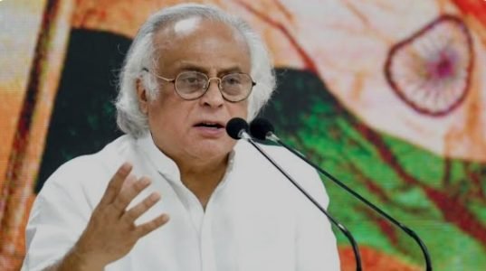 INDIA गठबंधन 48 घंटे के भीतर प्रधानमंत्री का चयन करेगा, सबसे अधिक सीटें जीतने वाली पार्टी नेतृत्व की 'स्वाभाविक दावेदार' है: जयराम रमेश