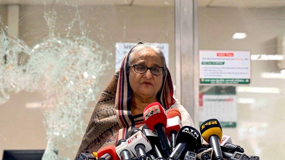 शेख हसीना के इस्तीफे के बाद भारत-बांग्लादेश के बीच रेल सेवाएं स्थगित