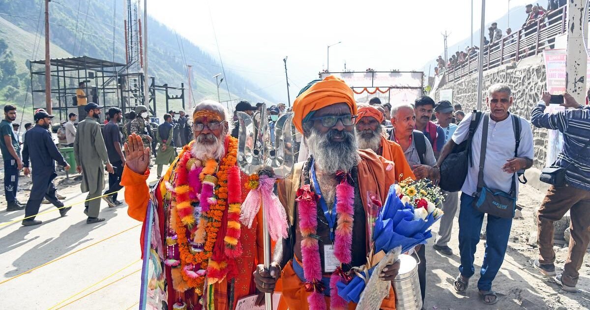 श्री अमरनाथ यात्रा 2025 शुरू: श्रद्धालुओं का पहला जत्था रवाना, सुरक्षा के कड़े इंतजाम